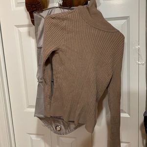 Turtle neck women’s thick sweater